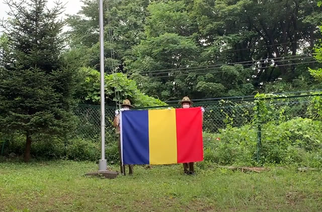 2021（2020）東京五輪奉仕活動　ルーマニアの国旗掲揚の動画